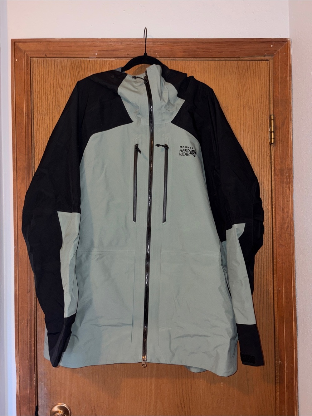 Mountain Hardwear Men's Unlined Ski Jacket